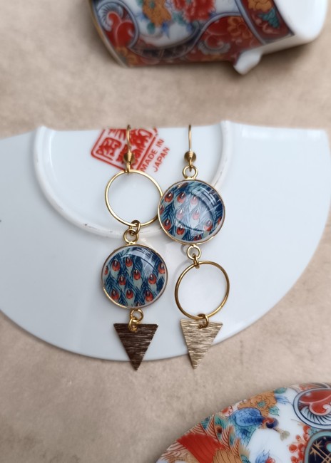 boucles-imari-plaque-or-fond-clair