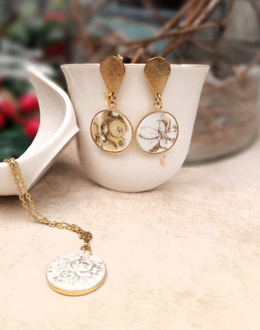 commande-gwendoline-boucles-detail-porcelaine