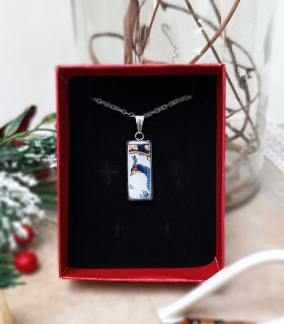 Collier IMARI dans son écrin – Cadeau poétique et durable