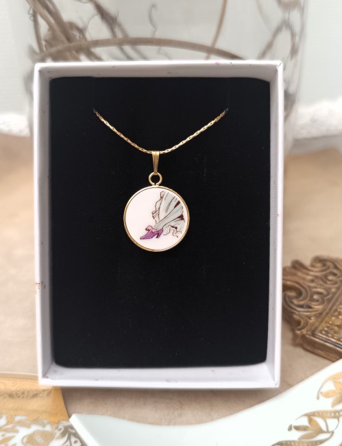 pendentif-porcelaine-ancienne-limoges-boite-cadeau-artisanale