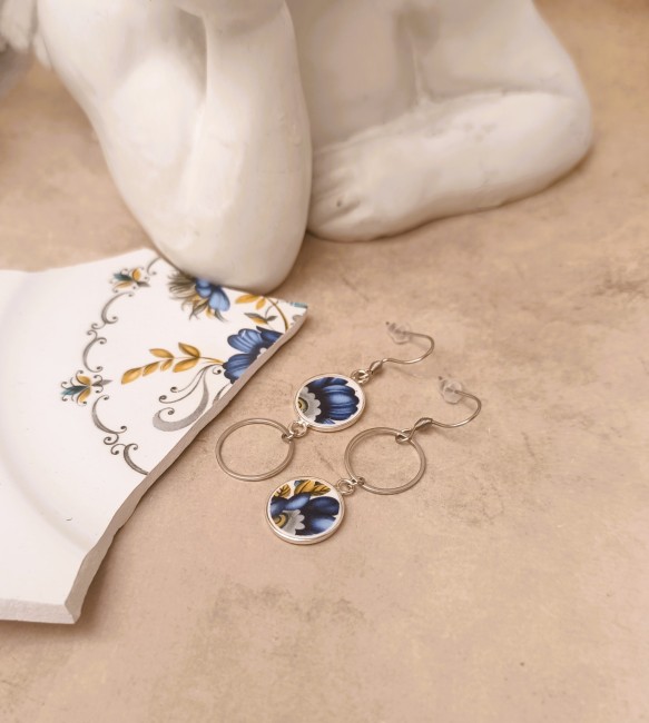boucles d'oreilles plaqué argent en faïence ancienne recyclée