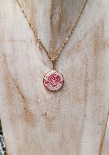 collier romantika detail du motif