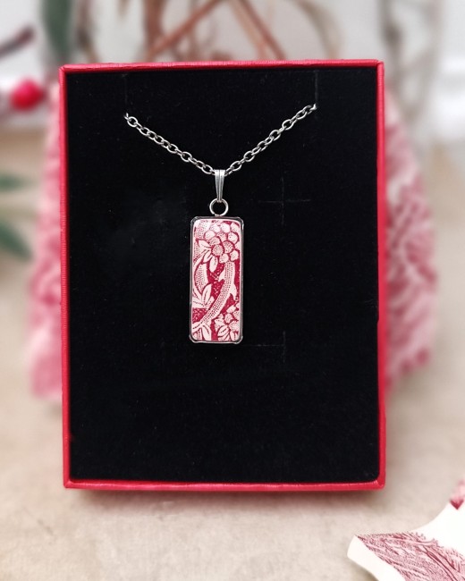 pendentif-rectangulaire-porcelaine-anglaise-vintage-artisanat-francais