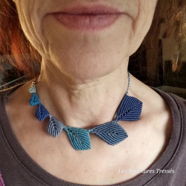 murmure-feuillu-bleu-lagon-porte.jpg