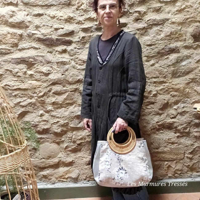 sac-a-main boheme-sakura-rose-motif-japonais-portee.jpg