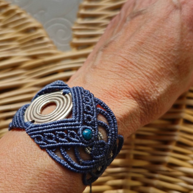 bracelet-spirale-d-azur-detail2-lesmurmurestresses.jpg