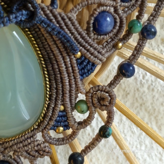 collier-murmure-des-pierres-cabochon-aventurine.jpg