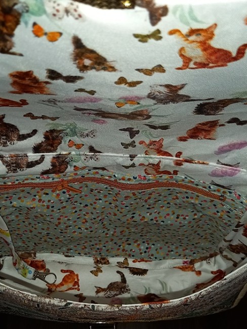 Sac bandoulière 260209 tissu forêt chat brodé suédine beige.3