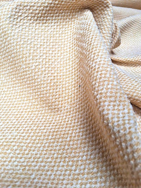 oscetre jaune blanc 2