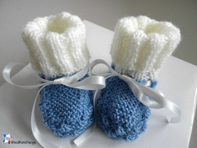 Bonnet chaussons bébé tricotés main