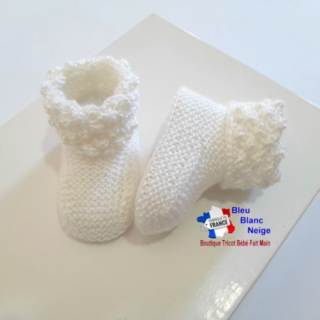 Chaussons modèle layette tricoté main pas cher laine tricot bébé Chaussons modèle pas cher bébé