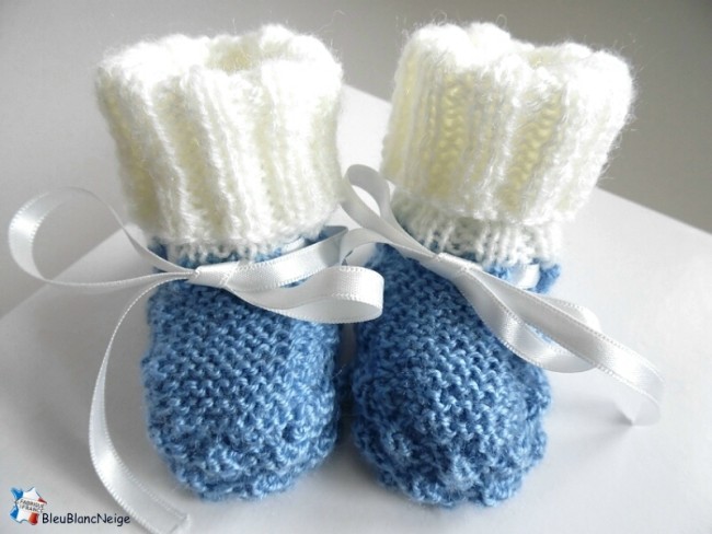 Bonnet chaussons bébé tricotés main