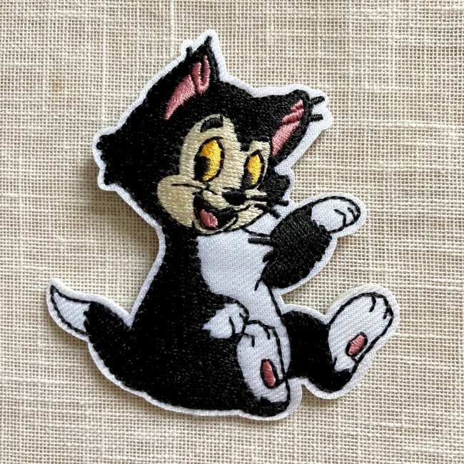 Écusson patch brodé thermocollant -Chat noir et blanc ** 7 x 8 cm...