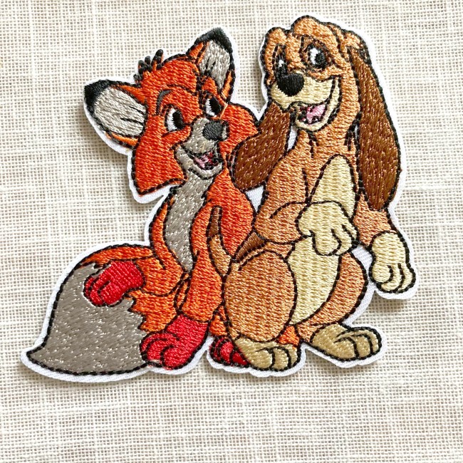 Écusson patch brodé thermocollant - Chien et renard ** 9 x 8 cm **...