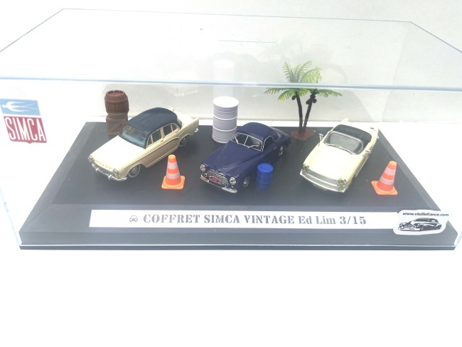 Coffret avec trois Simca Vintage en édition limitée.