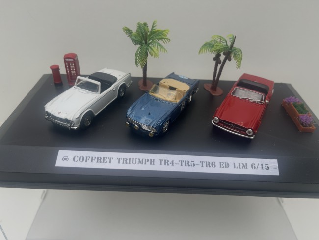 Coffret TRIUMPHr avec 3 miniatures en édition limitée TR4 / TR5 / TR6