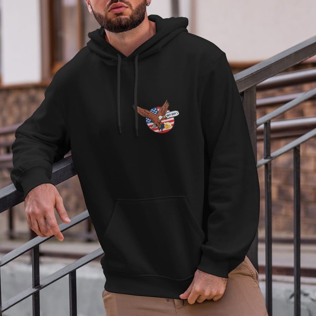 Hoodie noir customisé avec patch brodé USA GET OUT