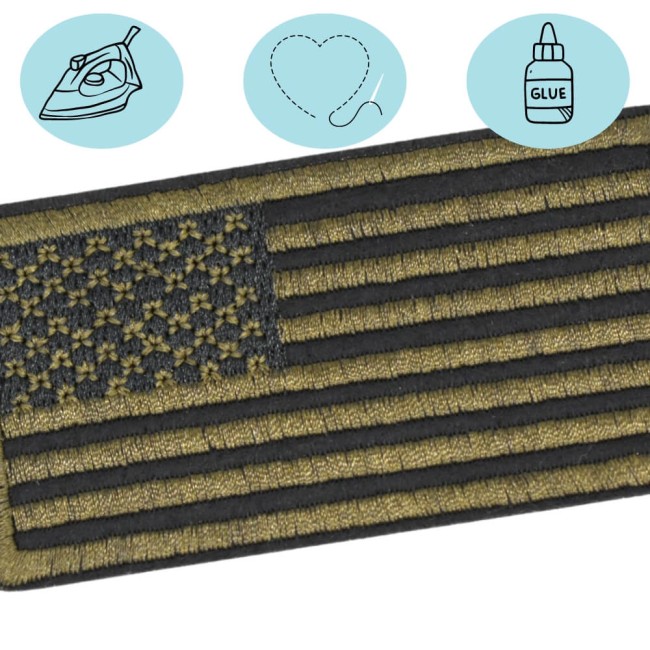 Patch drapeau USA kaki et noir vu de près