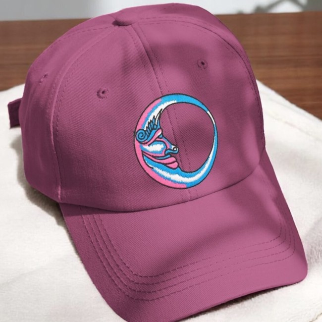 Casquette brodée avec un patch brodé croissant de lune