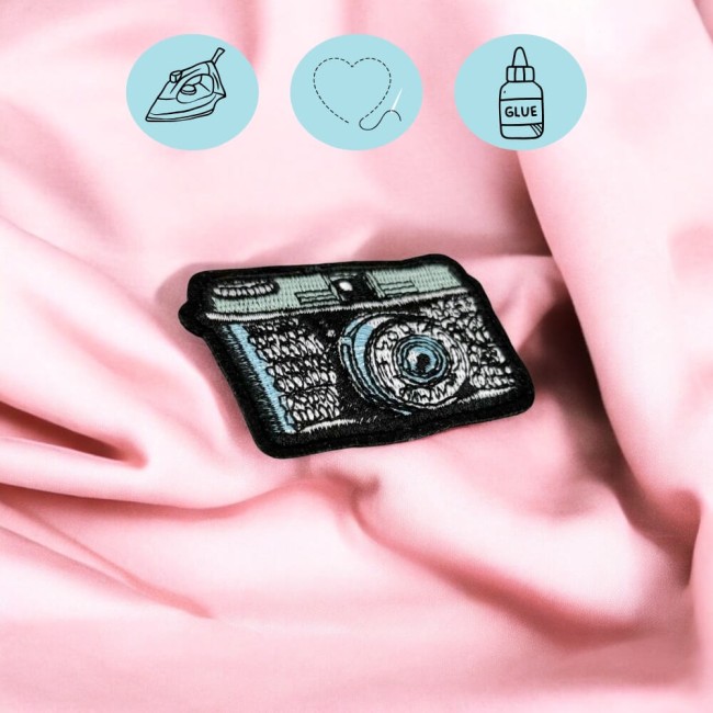Écusson thermocollant appareil photo facile à poser au fer