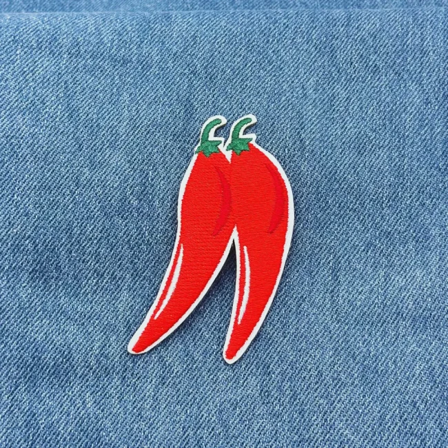 écusson thermocollant piments rouges, motif simple