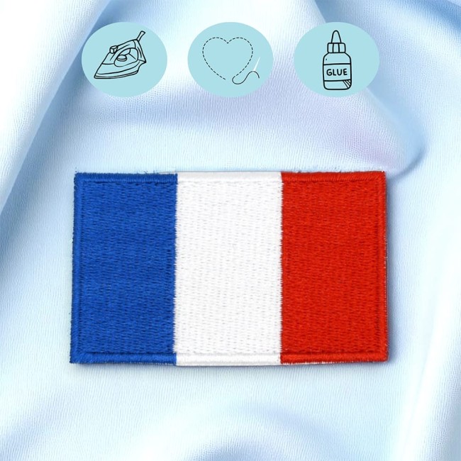 Patch rectangle thermocollant avec pictogrammes de pose (fer, couture, colle) sur fond bleu clair