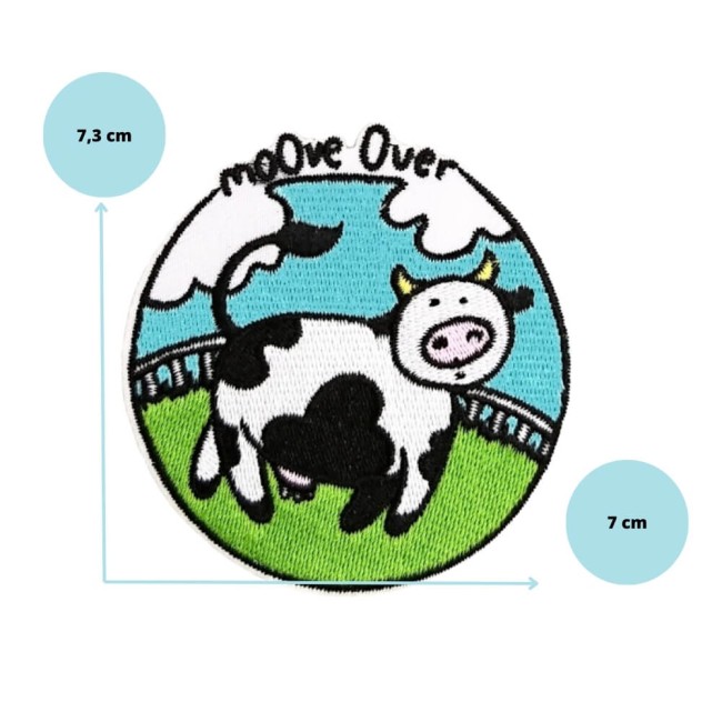 Dimensions du patch brodé vache - 7,3 cm x 7 cm