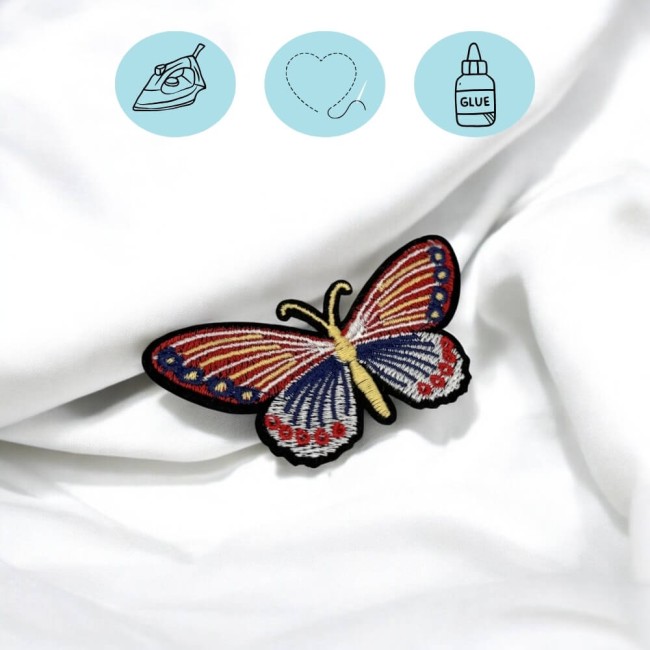 Motif thermocollant papillon à coudre ou à thermocoller