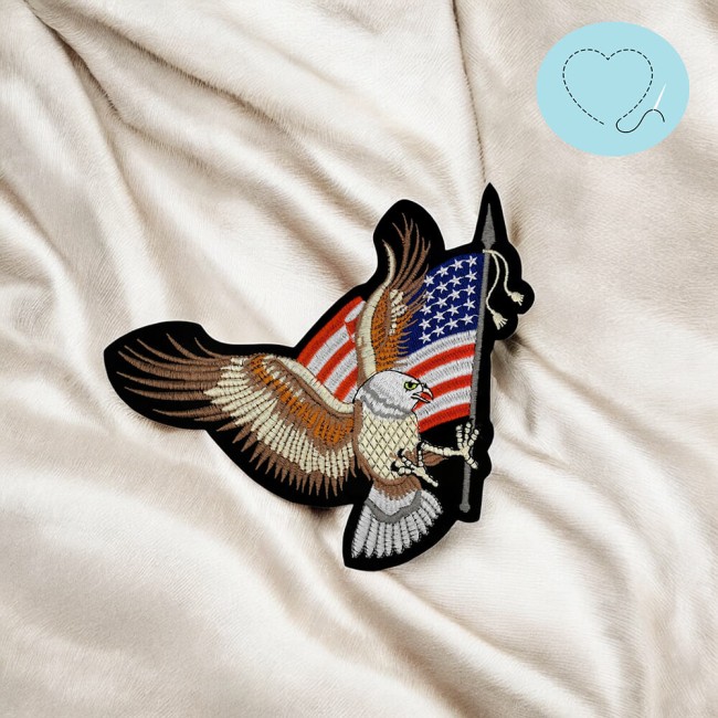 Écusson aigle à coudre pour veste ou sac Écusson brodé aigle patriotique sur fond beige