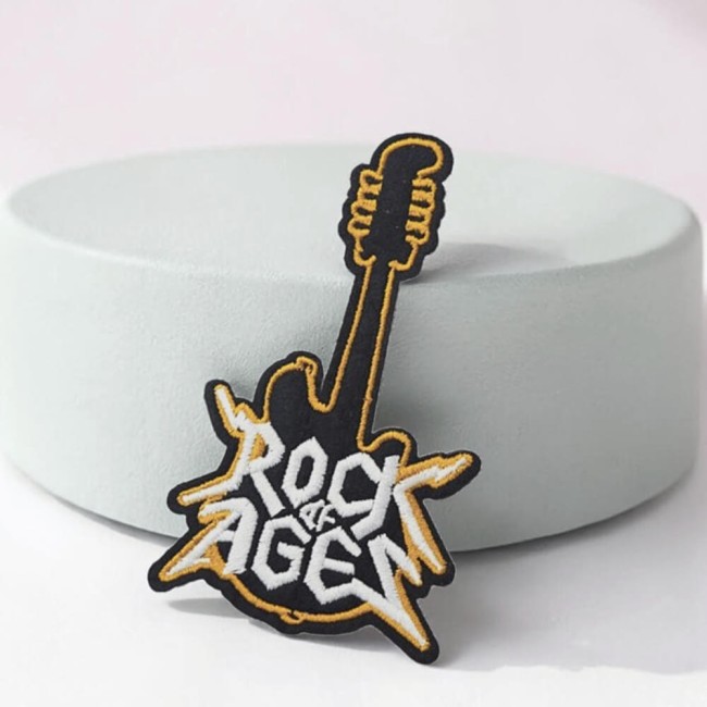 Patch guitare rock Rock of Ages, écusson rétro