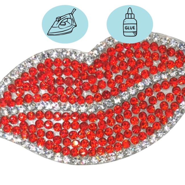 Ecusson bouche rouge en strass à coller Zoom sur le patch bouche