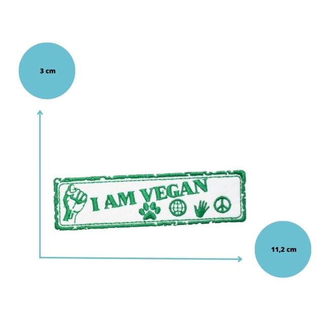 Dimensions du patch brodé I am vegan, format rectangulaire : 11 cm environ x 3 cm dimensions du patch brodé I am vegan, écusson thermocollant 11,2 cm par 3 cm