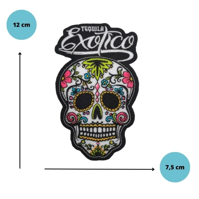 Dimensions du grand écusson crâne mexicain brodé Dimensions du patch sugar skull Tequila Exotico 12 x 7,5 cm