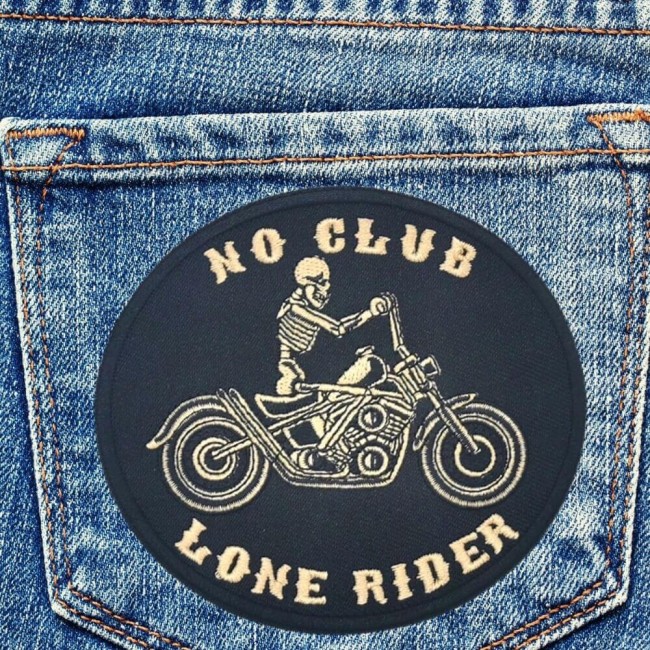 Motif brodé pour biker sans club ni hiérarchie