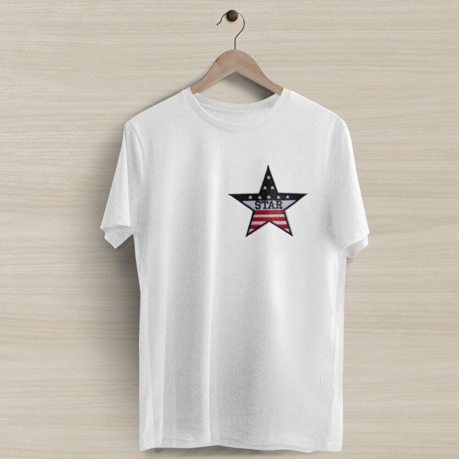 Patch étoile USA STAR rouge blanc noir posé sur t-shirt blanc