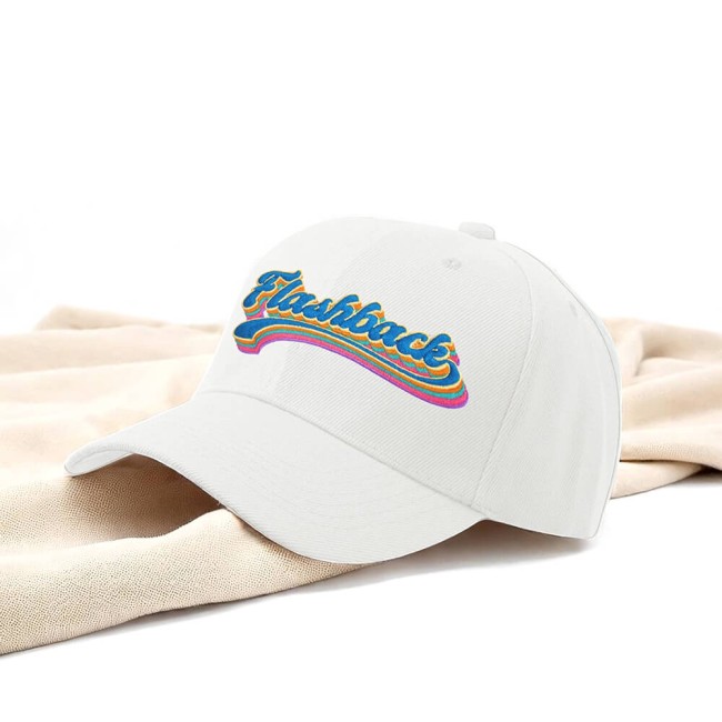 idée look rétro avec patch brodé flashback sur une casquette écusson thermocollant rétro