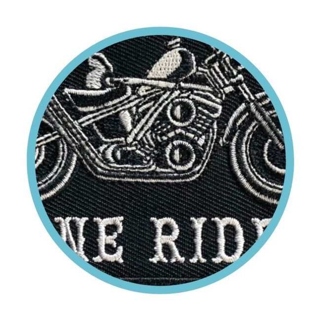 Patch biker brodé en tissu sergé Oeko-Tex