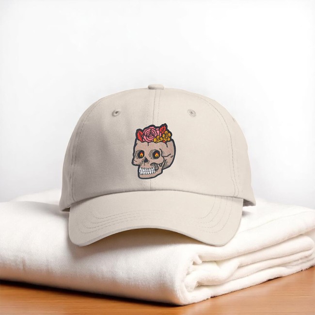 Patch tête de mort avec fleurs roses 