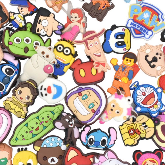 Shoe charms Bob l'éponge, Toy Story... pour sabots type crocs