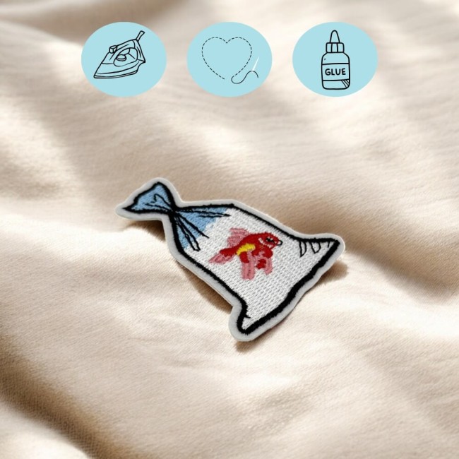 Motif thermocollant poisson rouge à coudre ou à thermocoller