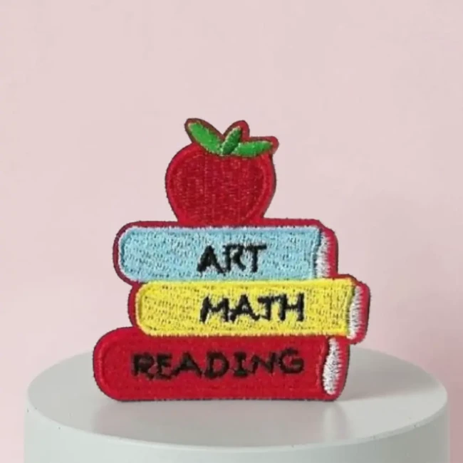 Patch pile de livres, livres scolaire