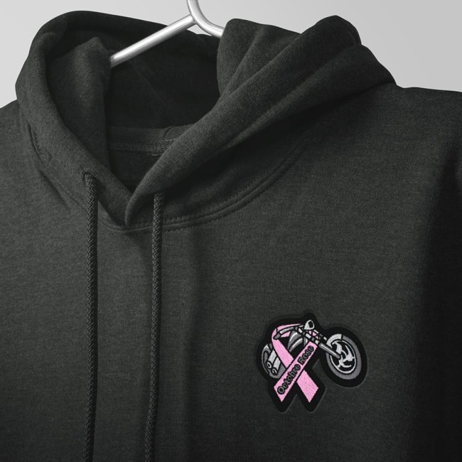 patch-ruban-rose-biker-octobre-rose-ecuson-cancer-du-sein4 Patch brodé REBEL GIRL en rose et noir, placé sur tissu beige