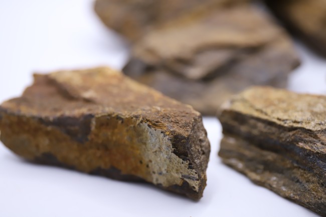 Bronzite brute du Brésil