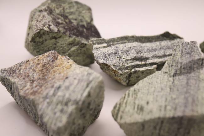 Chrysolite brute  du Brésil