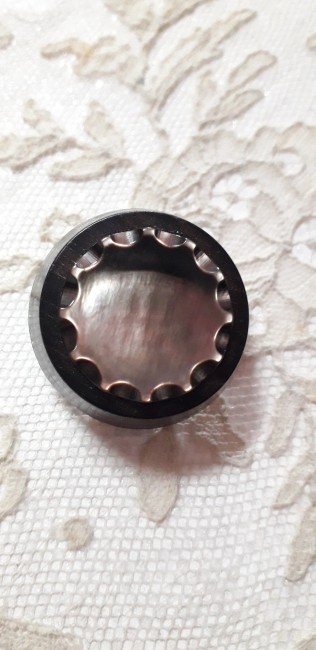 1 exemplaire emballé avec soin et protection  1 exemplaire emballé avec soin et protection