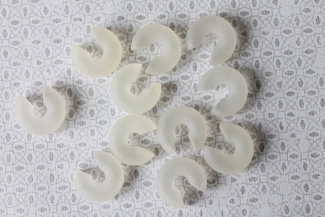 Créole blanc translucide à plat Créole blanc translucide à plat