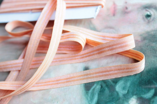 Ruban orange et rose pour la lingerie au mètre