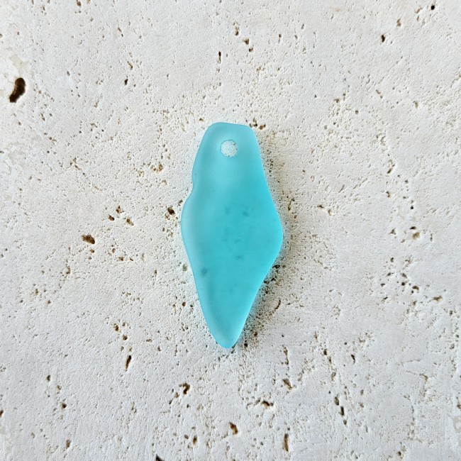 1 Pendentif éclat de verre, turquoise, verre recyclé, 39x17 mm