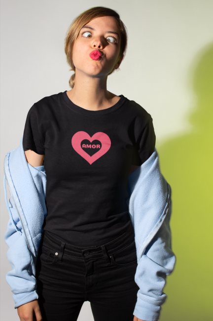 t-shirt noir femme Amorr
