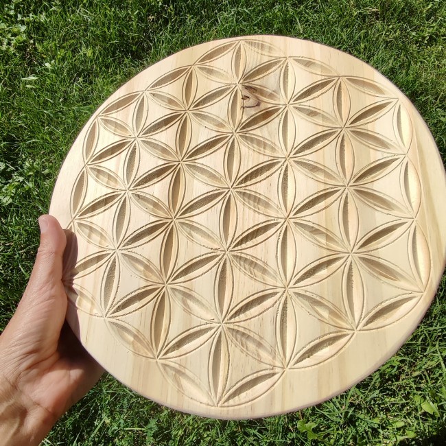 fleur de vie en bois sculptée